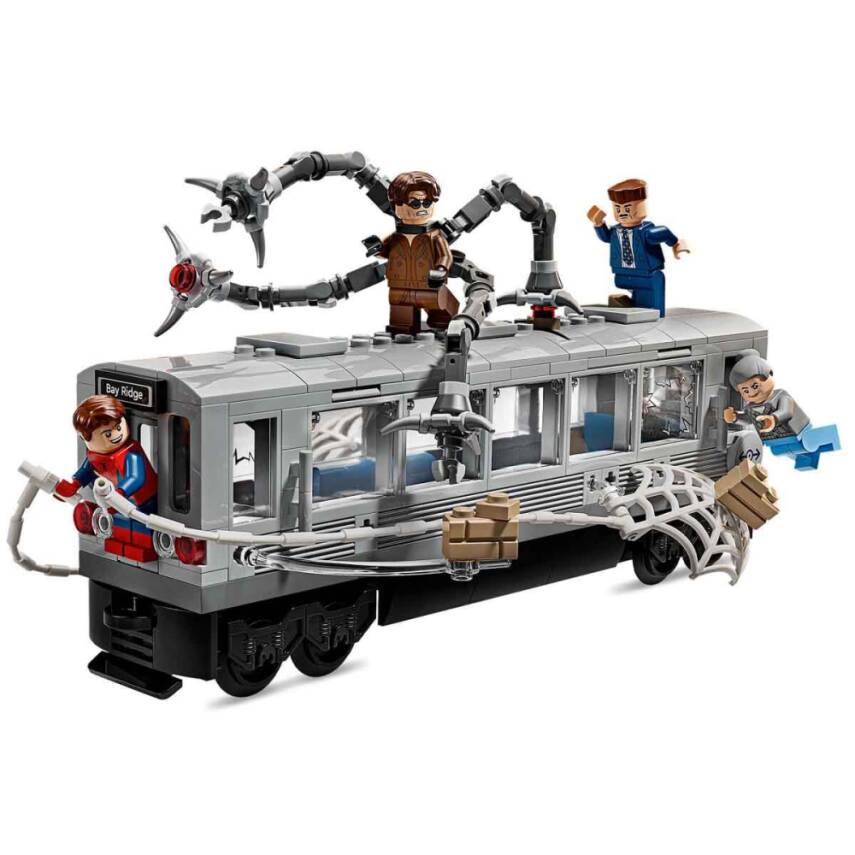LEGO Marvel Örümcek Adam ile Doktor Oktopus Metro Sahnesi 76321 - 6
