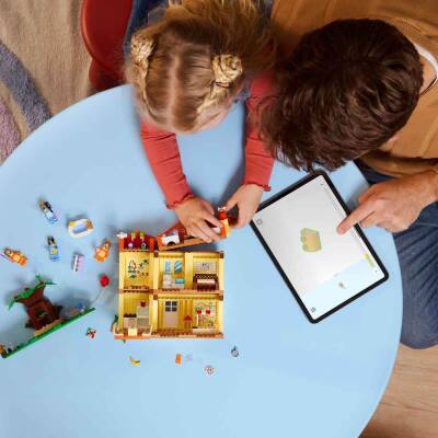 LEGO Bluey: Bluey’nin Aile Evi 11203 - 11