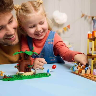 LEGO Bluey: Bluey’nin Aile Evi 11203 - 13