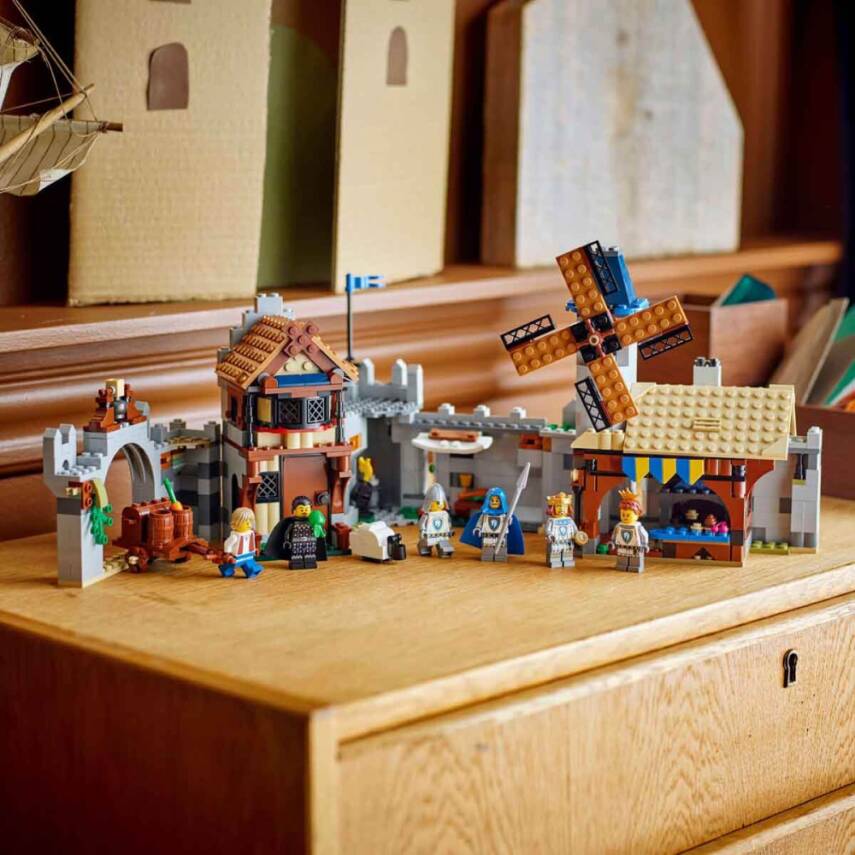 LEGO Creator 3'ü 1 Arada Orta Çağ Atlı Şövalye Kalesi 31168 - 13