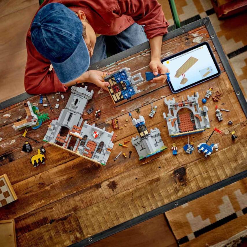 LEGO Creator 3'ü 1 Arada Orta Çağ Atlı Şövalye Kalesi 31168 - 17