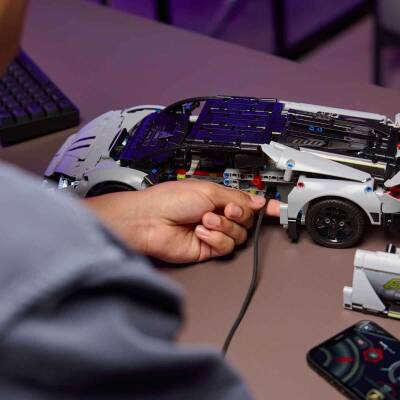 LEGO Lamborghini Revuelto Süper Spor Araba 42214 - 15