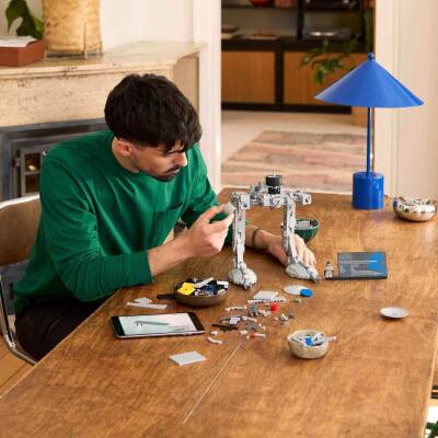 LEGO Star Wars AT?ST Walker (75417) - 10