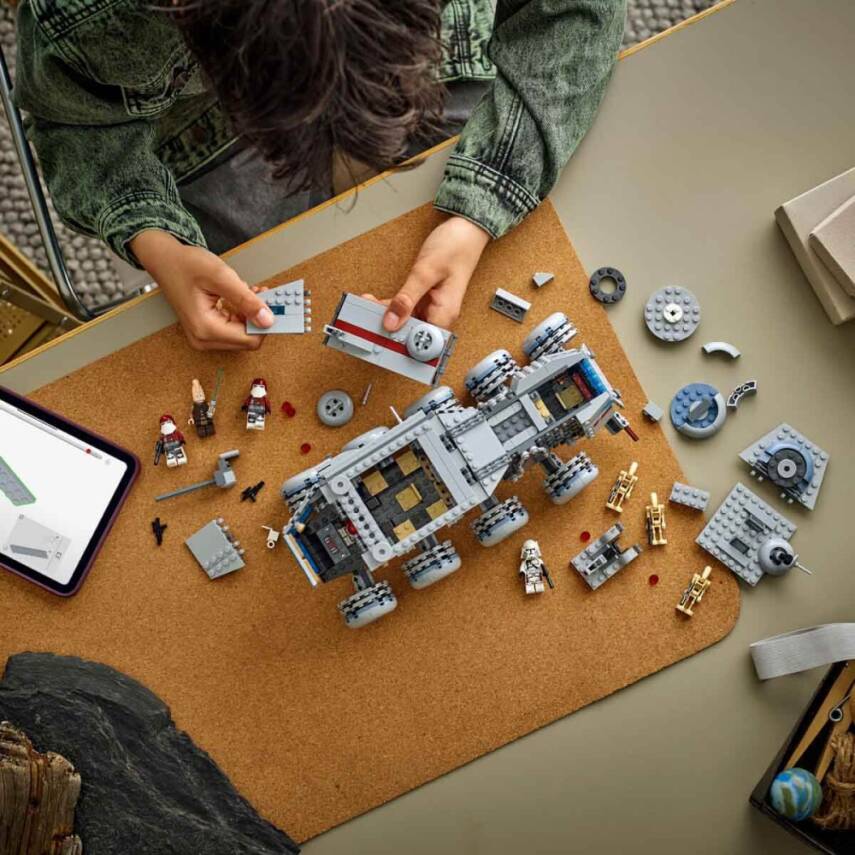 LEGO Star Wars: Klon Savaşları Cumhuriyet Juggernaut 75413 - 7