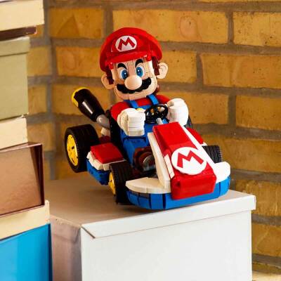 LEGO Super Mario: Mario Kart – Mario ve Standard Kart 72037 - 9